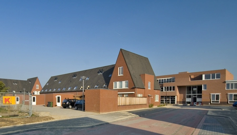 Nieuwbouw 65 woningen en paramedisch centrum Zuiderenk