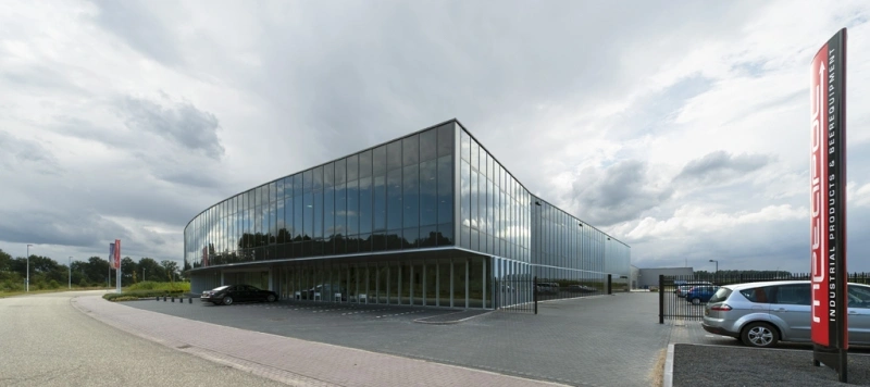Nieuwbouw kantoren ,productieruimte en magazijnen