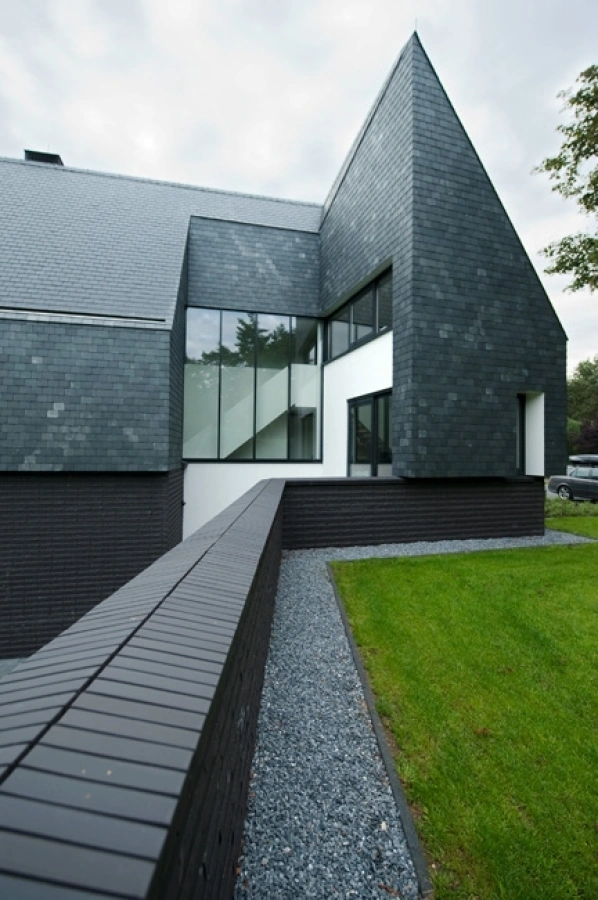 Nieuwbouw Villa met zwembad 