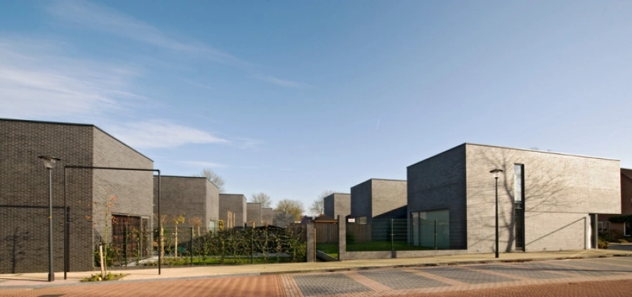 Nieuwbouw 10 patiowoningen, 5 starterswoningen en 12 huurappartementen Lochem