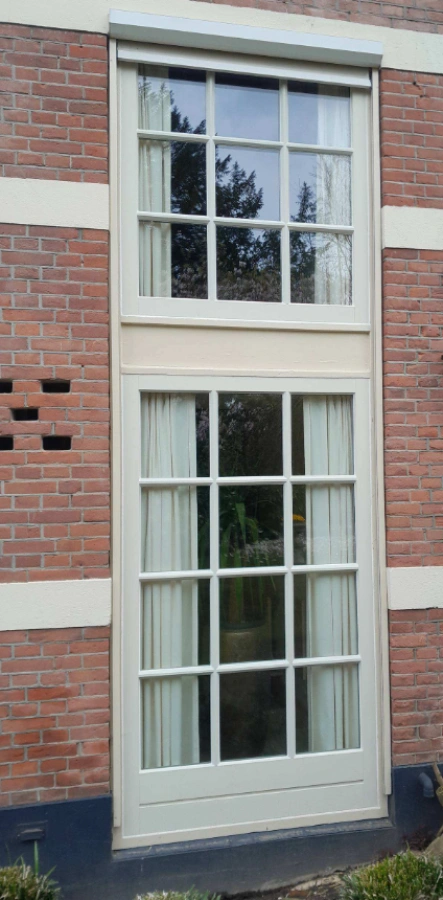 Binnen- en buitenkozijnen