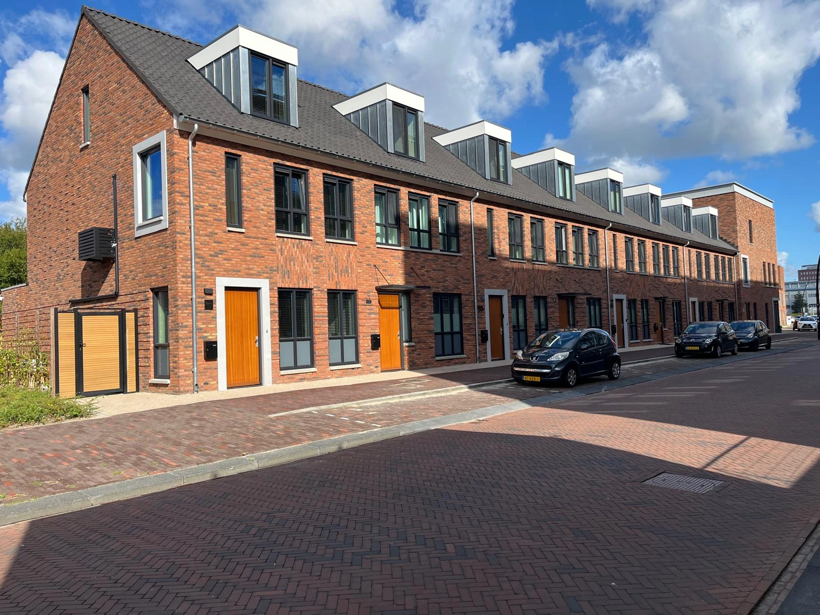 Nieuwbouw 14 stadswoningen in Hengelo Ov. 