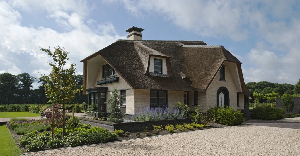 Nieuwbouw landhuis met bijgebouw  Nijkampsweg Lochem