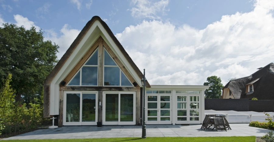 Nieuwbouw landhuis met bijgebouw  Nijkampsweg Lochem