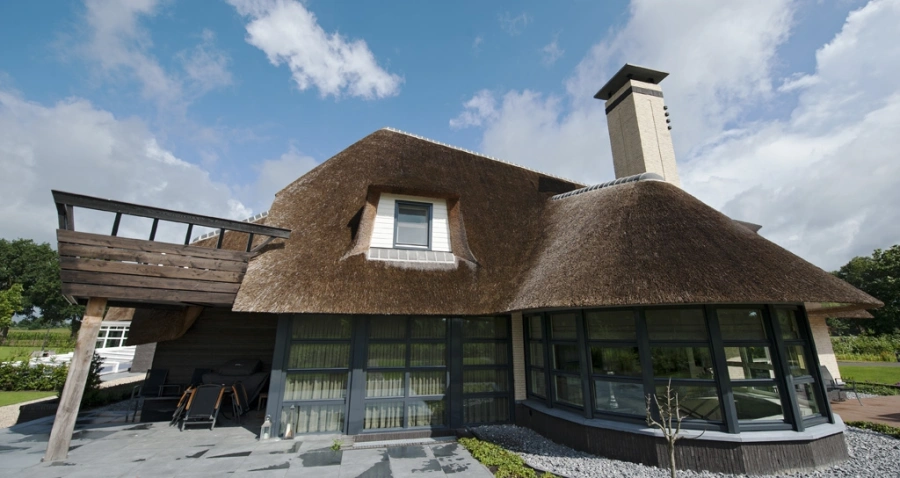 Nieuwbouw landhuis met bijgebouw  Nijkampsweg Lochem